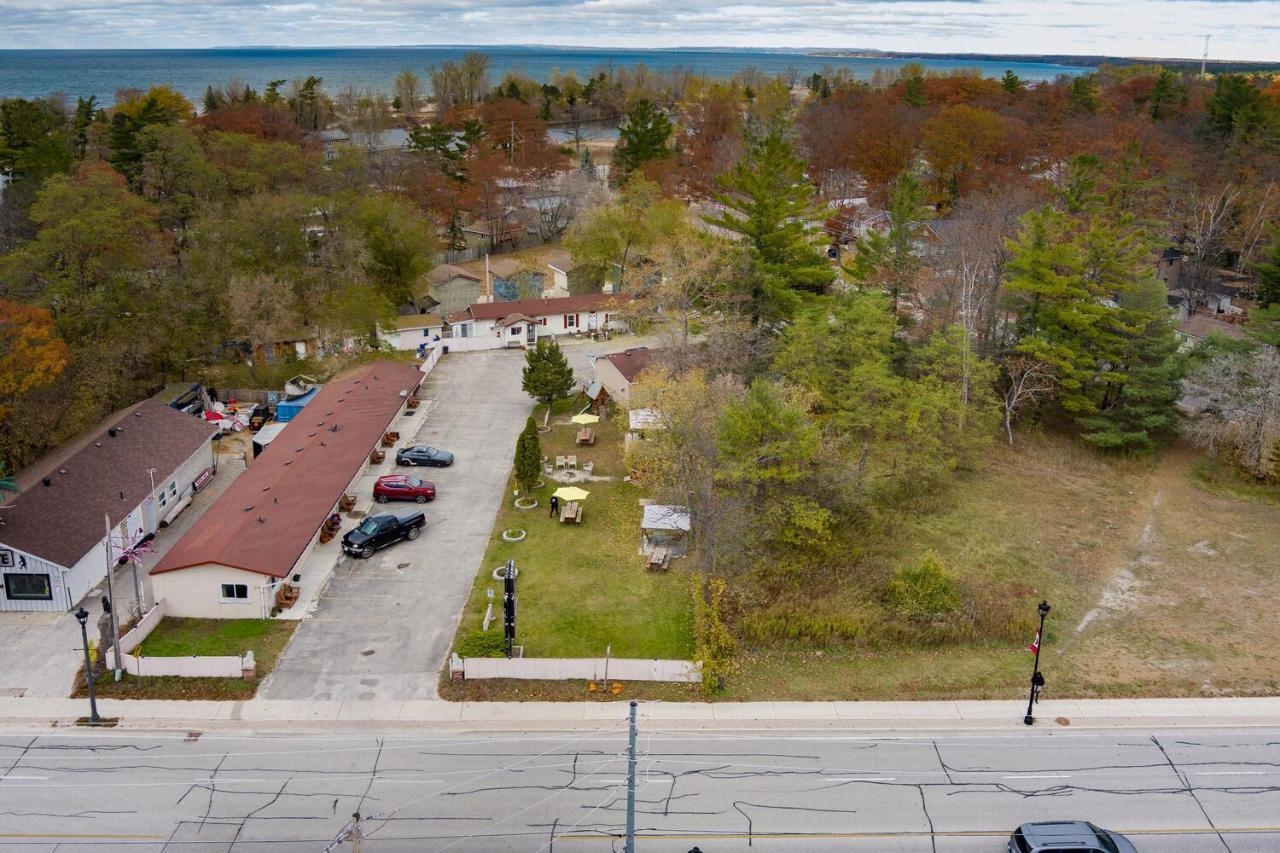 Sharodon Sands Motel Wasaga Beach Bagian luar foto