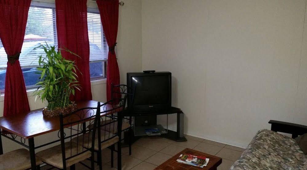 Sharodon Sands Motel Wasaga Beach Bagian luar foto